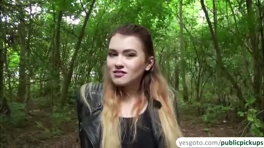 854px x 480px - Misha Cross shares outdoor sex with a stranger - StileProject.com